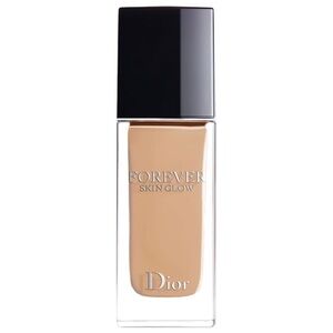Dior Forever Skin Glow Hydrating Foundation: 3N